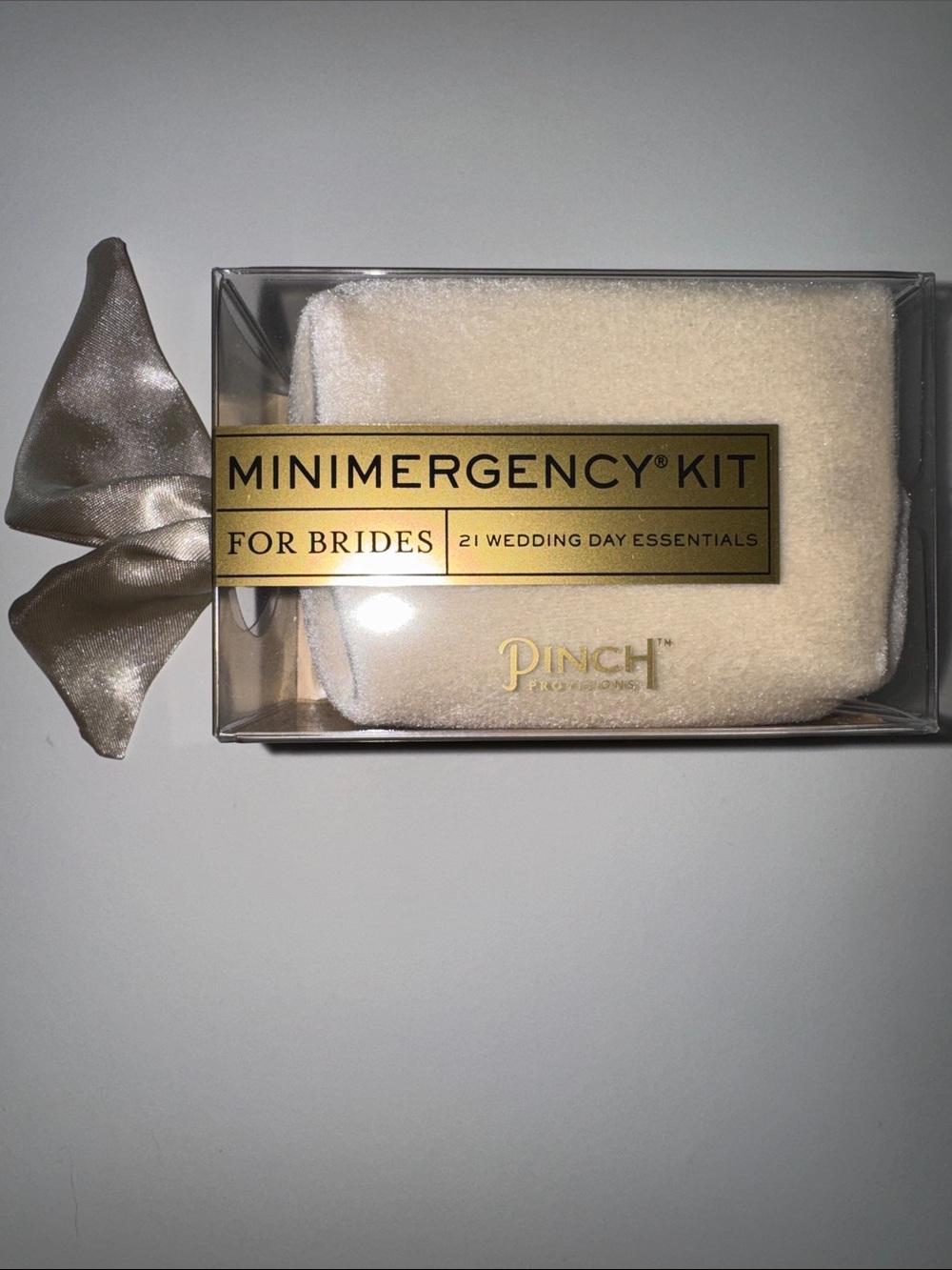 Minimergency Kit for Brides - Ivory